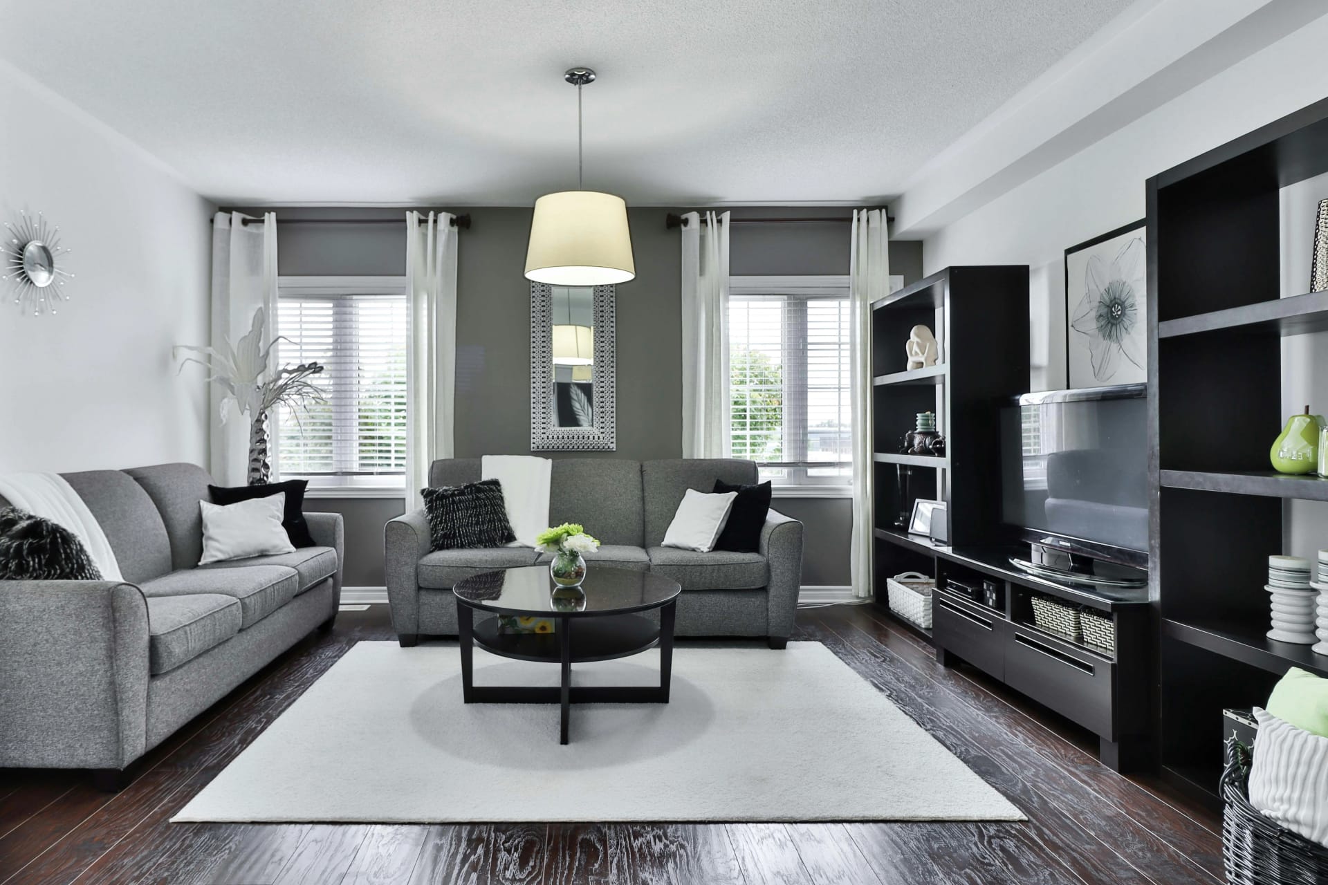test — interior photo 2